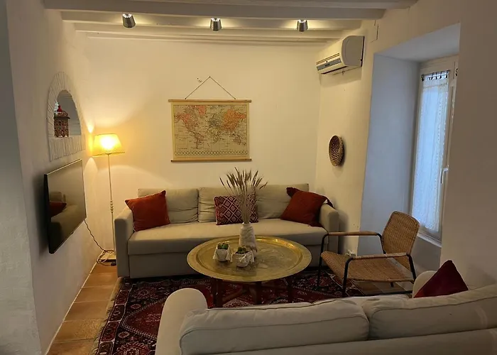 Town House With Roof Terrace - Old Town